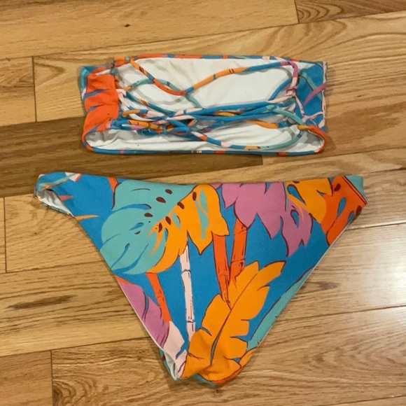 L*Space Bikini Set - Picture 2 of 2